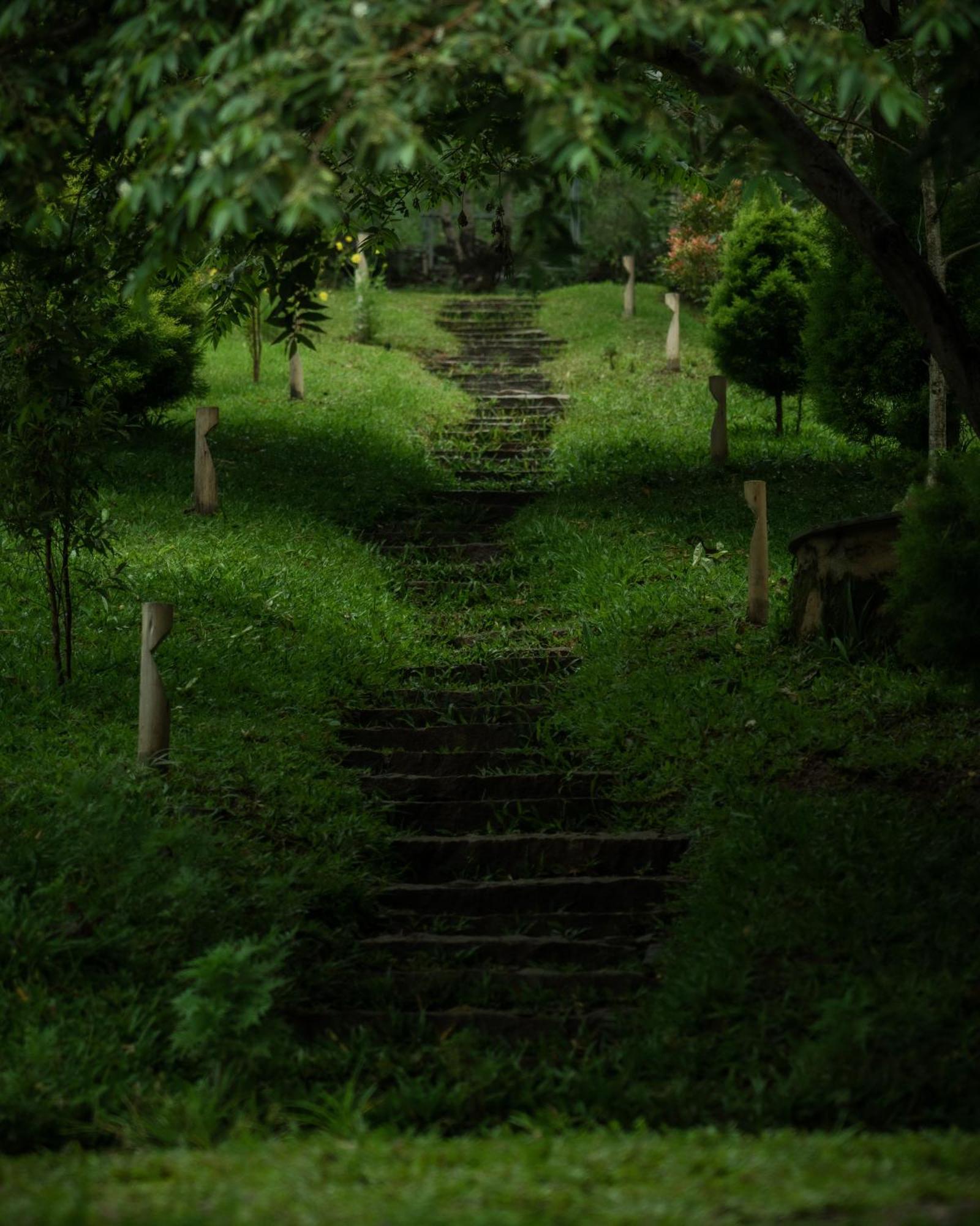 The Mudhouse Marayoor Hotel Munnar Bagian luar foto