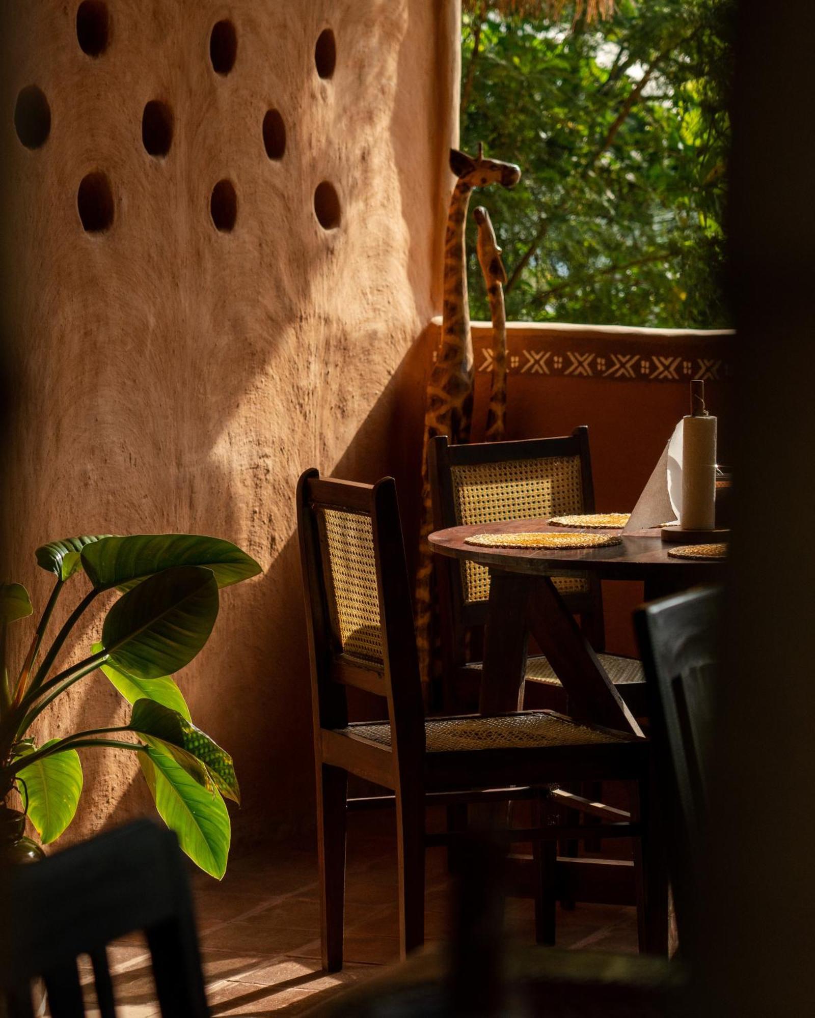 The Mudhouse Marayoor Hotel Munnar Bagian luar foto
